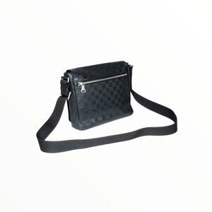 Louis Vuitton Damier Infini Leather Crossbody- Sleek & Versatile Lux